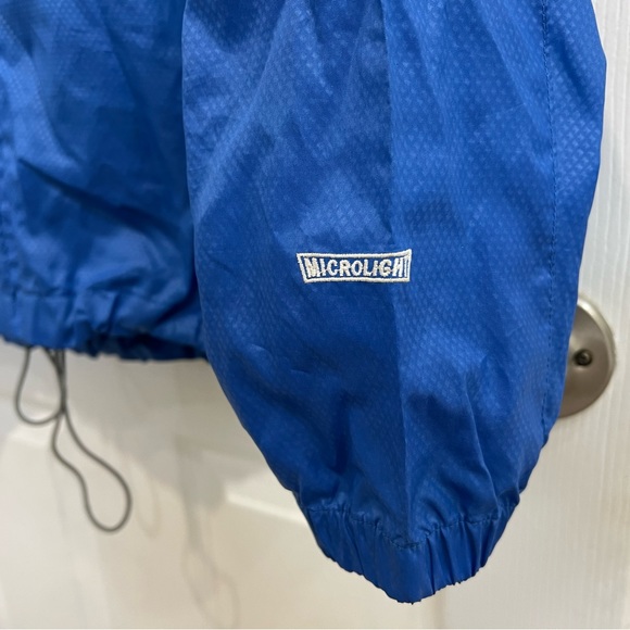 Sierra Designs Microlight women’s wind and rain jacket - Picture 6 of 6